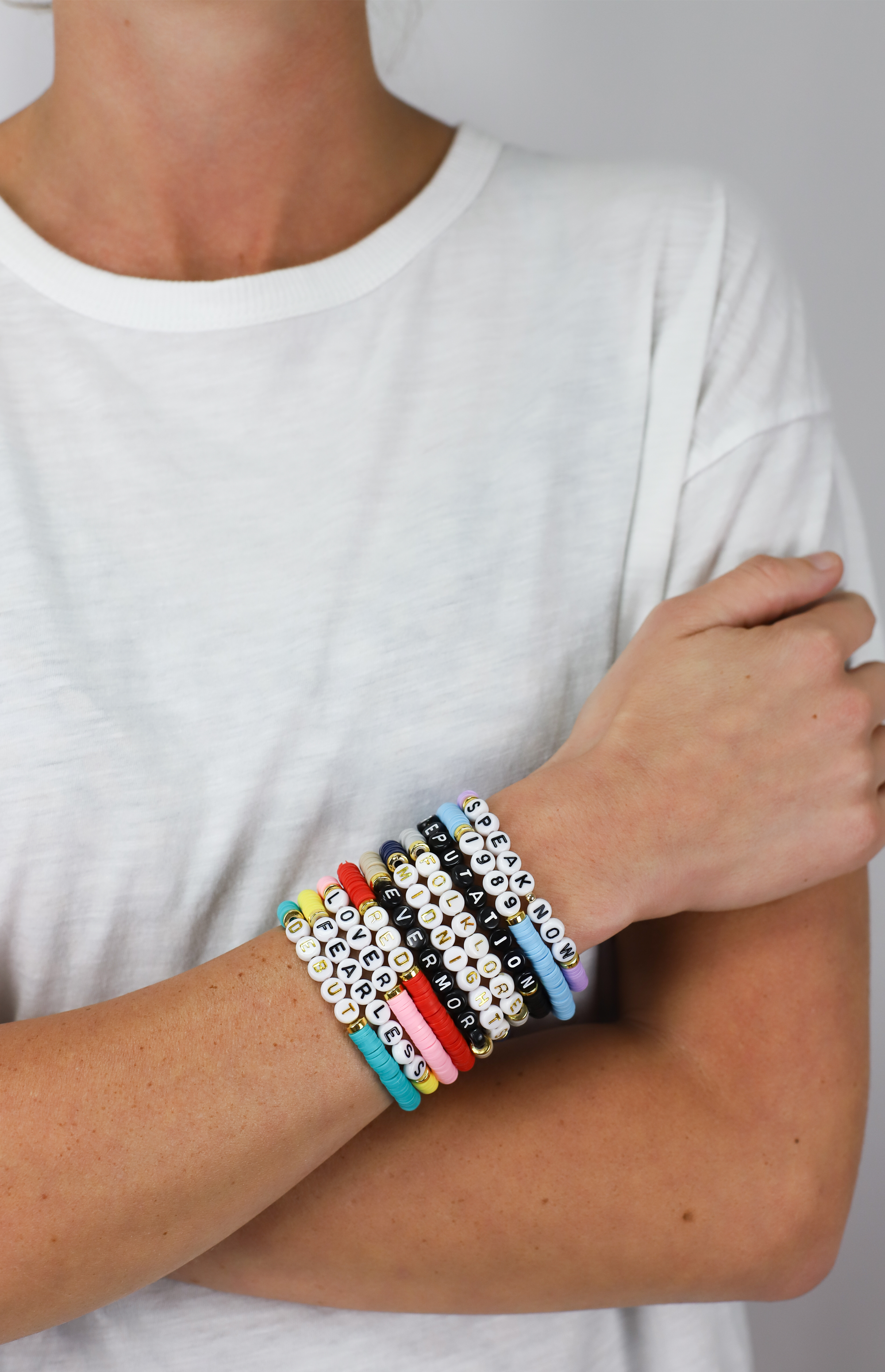 Buy Aesthetic Panda Charm Black and Pink Beaded Bracelets Online – The  Jewelbox